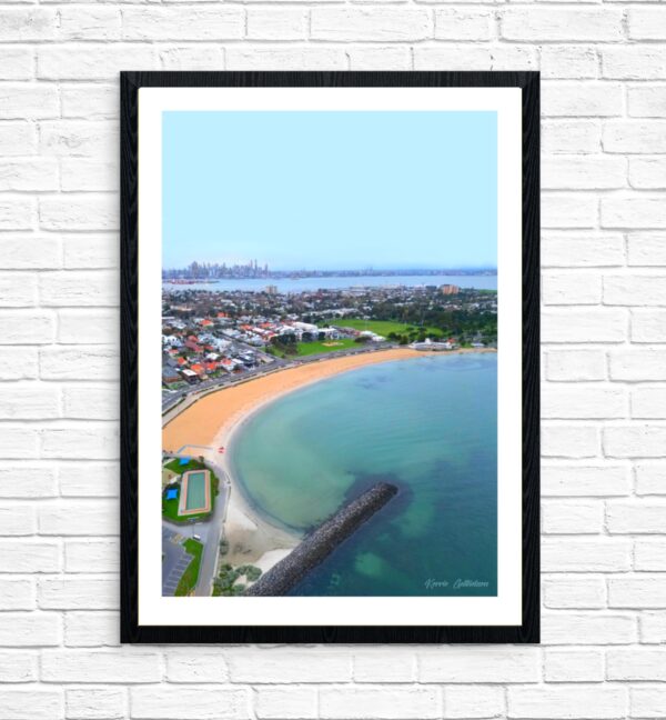 Williamstown Beach Horizon Sky by Kerrie Gottliebsen